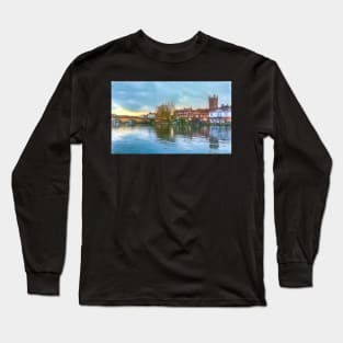 Henley on Thames a Digital Sketch Long Sleeve T-Shirt